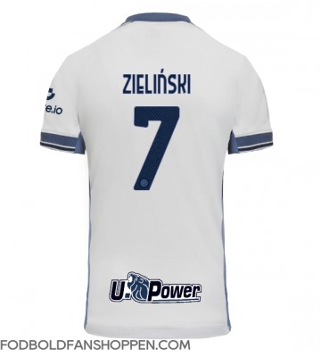 Inter Milan Piotr Zielinski #7 Udebanetrøje 2024-25 Kortærmet
